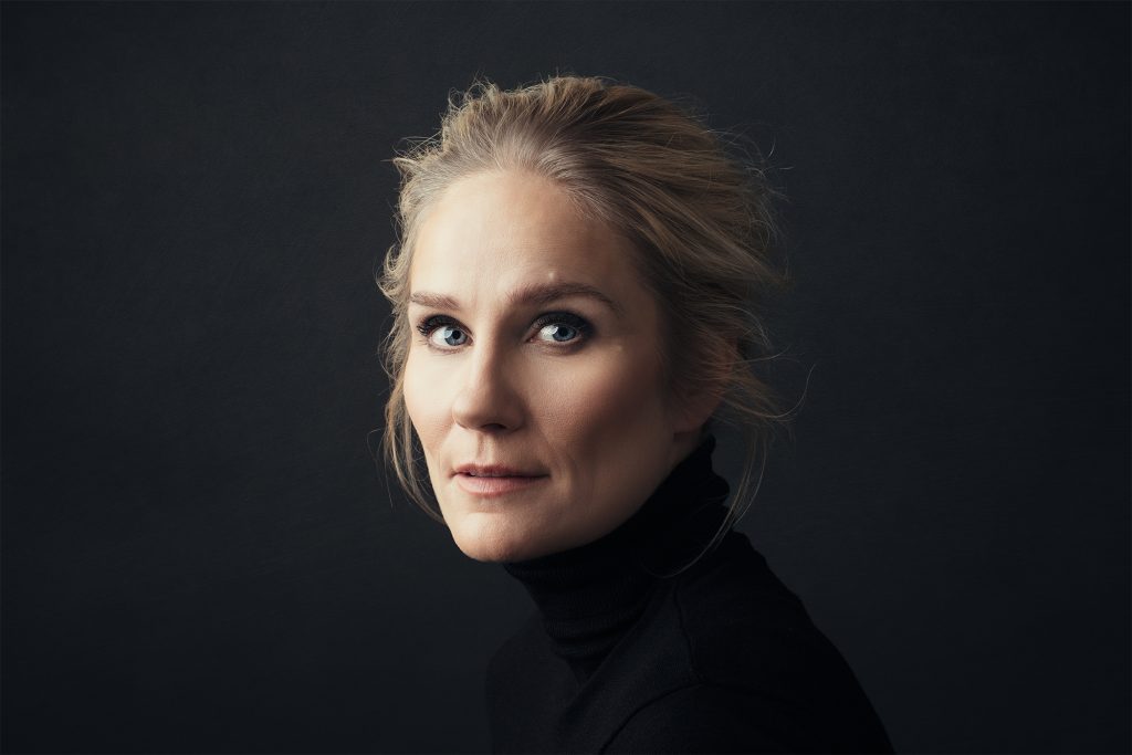 portrait studio Laura Malmivaara piamariaarenius