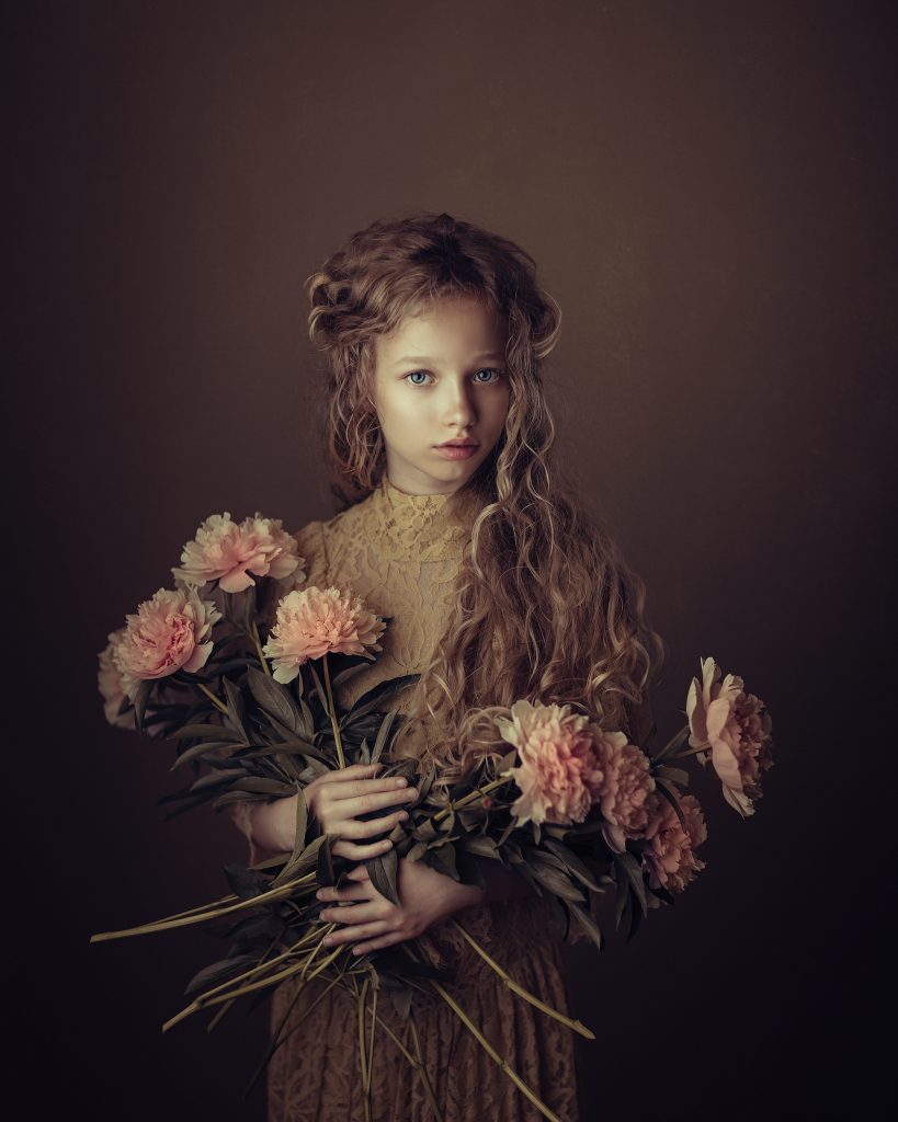 girl with peonies piamariaarenius
