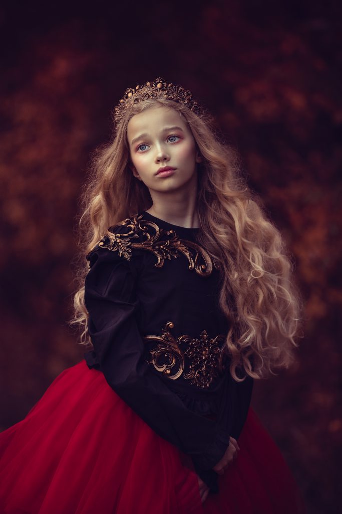 fantasy portrait autumn glory piamariaarenius