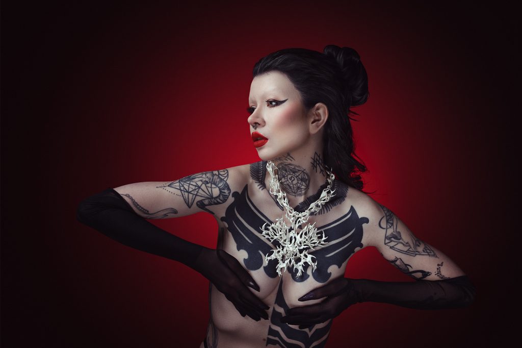 Eero Hintsanen Mid Skull pendant Ona Maria piamariaarenius
